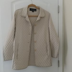 Light weight jacket